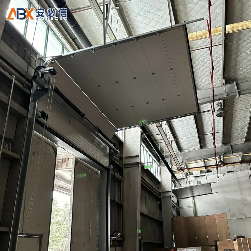 通辽市快速滑升门